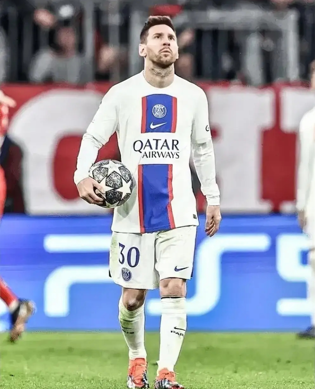 包含梅西重要时刻持续失利,皇家马德里带队取胜!引发球迷热议的词条 包含梅西重要时刻持续失利,皇家马德里带队取胜!引发球迷热议的词条